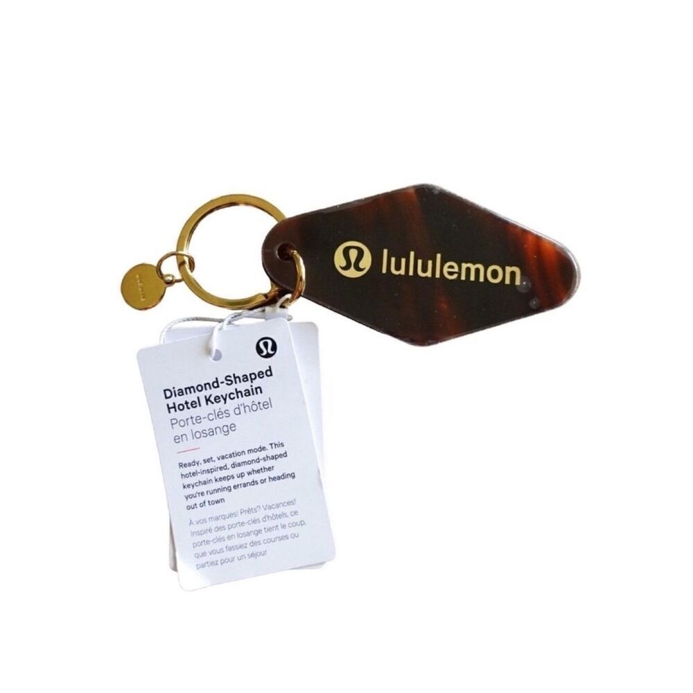 lululemon Diamond Shaped Marble Brown Gold Tone Hotel Key Chain NWT